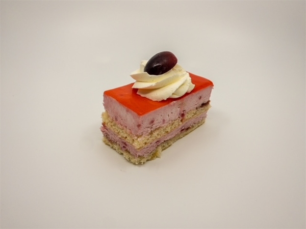 aardbeibavaroise gebak